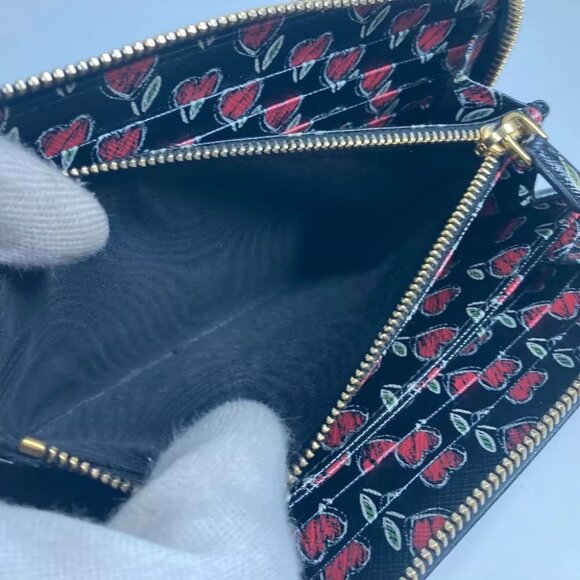 PRADA 1ML506 logo Heart Bicolor Long wallet Zip Around Long Wallet - Picture 14 of 15